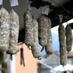 Sutrio_Fums, profums, salums salumi