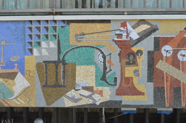 Alessandria, Palazzo delle Poste, i mosaici di Gino Severini, ph. M