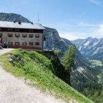 Karwendelhaus, Scharnitz, Adlerweg tappa 10 (c)Tirol Werbung, Markus Jenewein