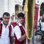 l arrivo degli stendardi in piazza a petralia soprana phv giannella