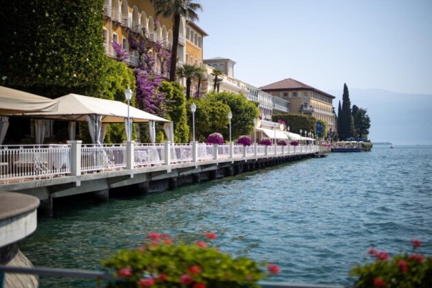 Lago di Garda, Il borgo di Gardone Riviera