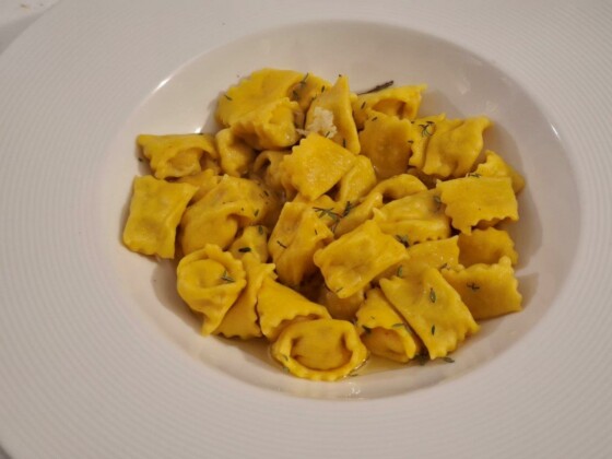 Plin in brodo, Monferrato_ph. Marco Giovenco